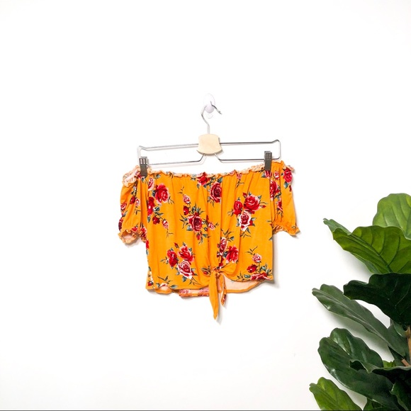 H&M Tops - H&M Off the Shoulder Crop